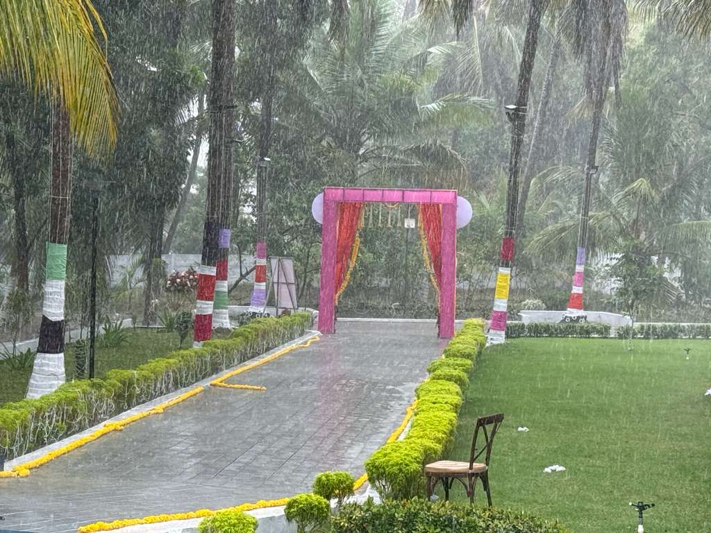 Monsoon atmosphere